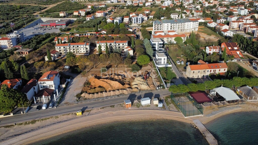 Image 5543733 - 12
