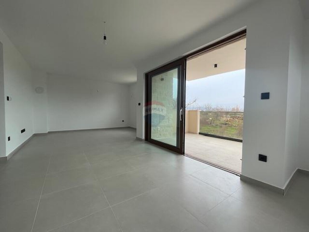 Image 5543887 - 7