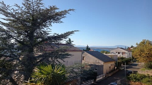 Dramalj, dvije etaže u blizini mora