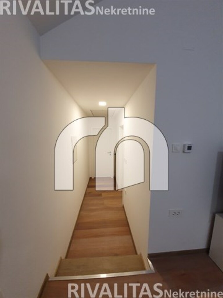 Image 5546783 - 4