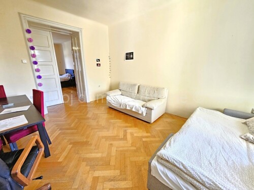 Centar, Domjanićeva, lijep 3soban stan s balkonom, 2/3 kat, 73,88m2
