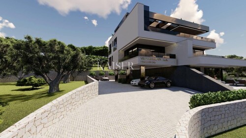 Thumbnail 5550144 - 5