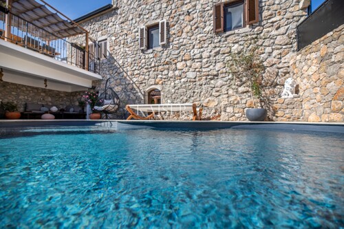 Otok Krk, Risika - luksuzna villa sa bazenom
