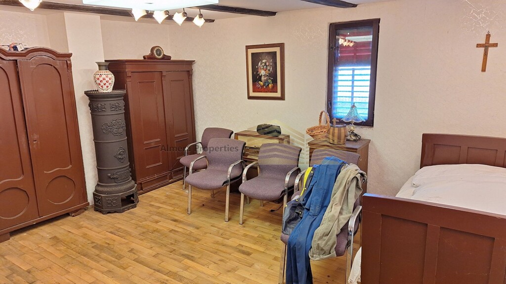 Image 5551947 - 4