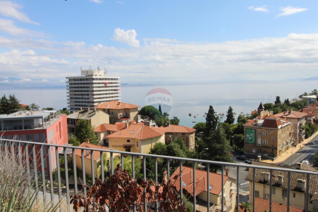 Image 5556010 - 1