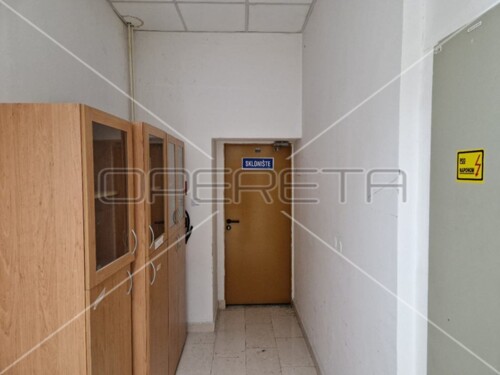 Prodaja, Ured, Škrape, Ulica Matice Hrvatske, 277m2