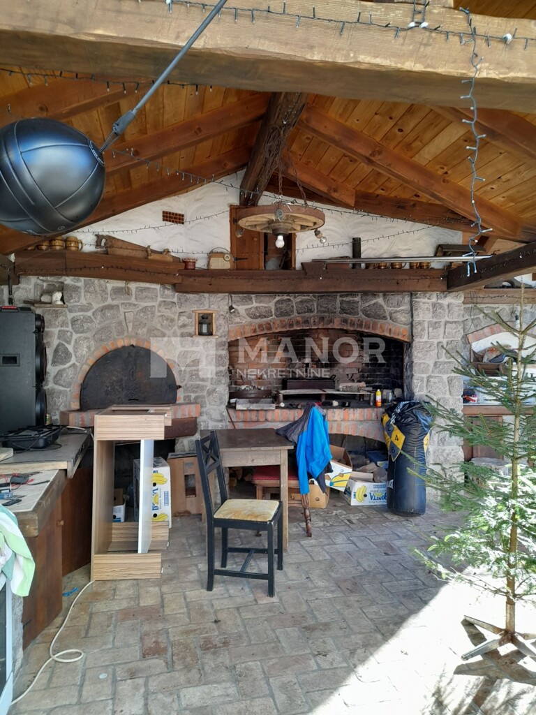 Image 5557958 - 10