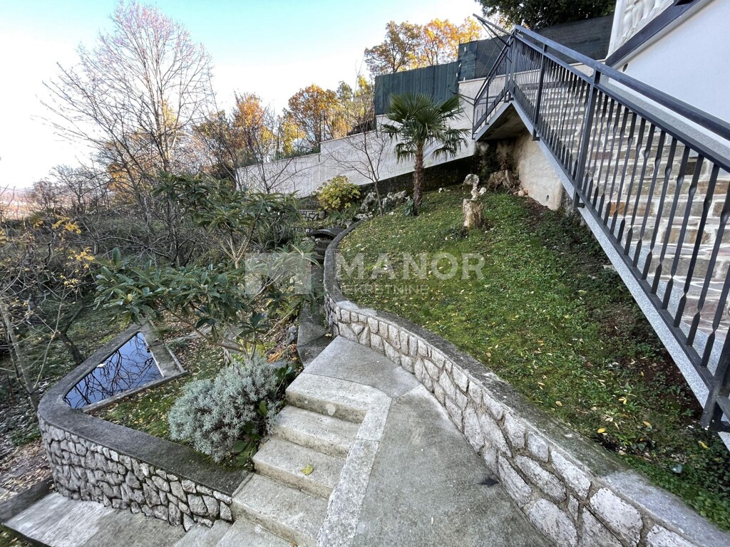 Image 5578032 - 24