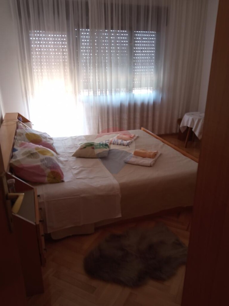 Image 5578065 - 9