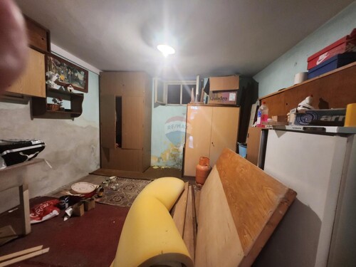 Thumbnail 5579230 - 8