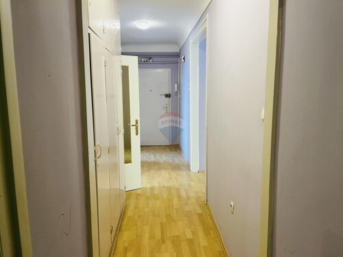 Thumbnail 5580109 - 1
