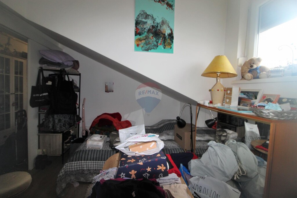 Image 5580113 - 4