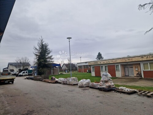 PRODAJA INDUSTRIJSKOG KOMPLEKSA SA ZEMLJIŠTEM - IDEALNO ZA P