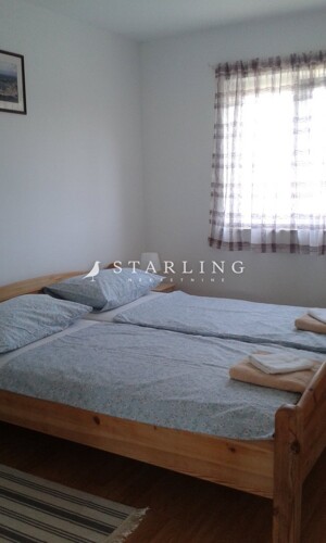 Thumbnail 5580940 - 5