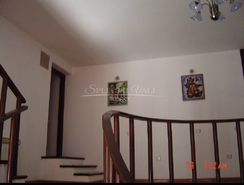 Thumbnail 5581541 - 2