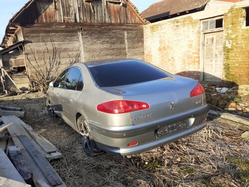 Peugeot 607 2.2 hdi ostećen prednji kraj motor pali.odjavljen