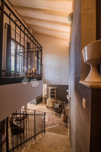 Thumbnail 5582937 - 24