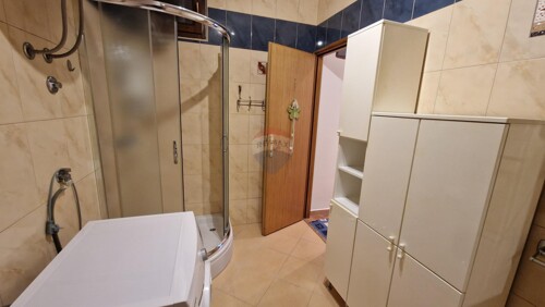 Thumbnail 5591873 - 8