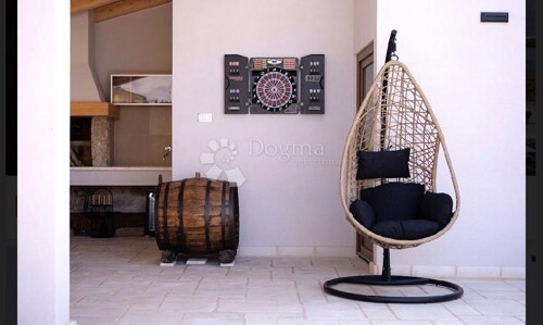 Thumbnail 5593706 - 7