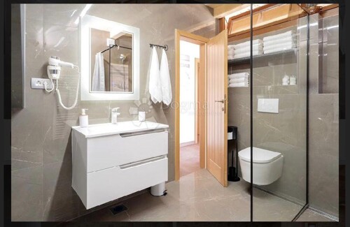 Thumbnail 5593706 - 10