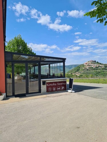Turistički objekt sa uhodanim poslom, Motovun, Istra