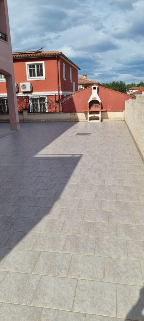 Image 5595466 - 5