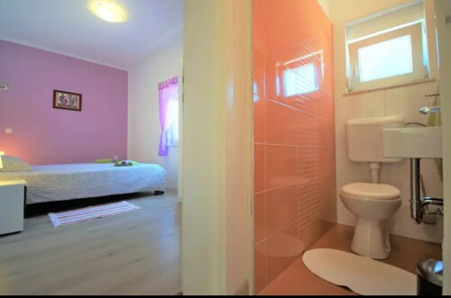 Thumbnail 5595501 - 10
