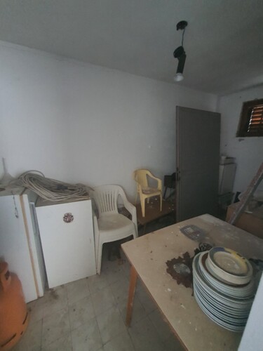 Thumbnail 5595514 - 10