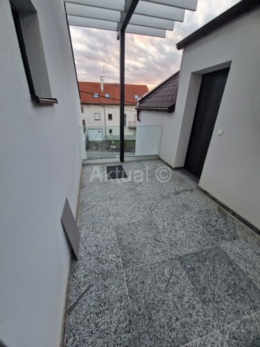 NOVOGRADNJA! 5S STAN,137.30m2, POTKROVLJE, ZAGREB, MARKUŠEVEC