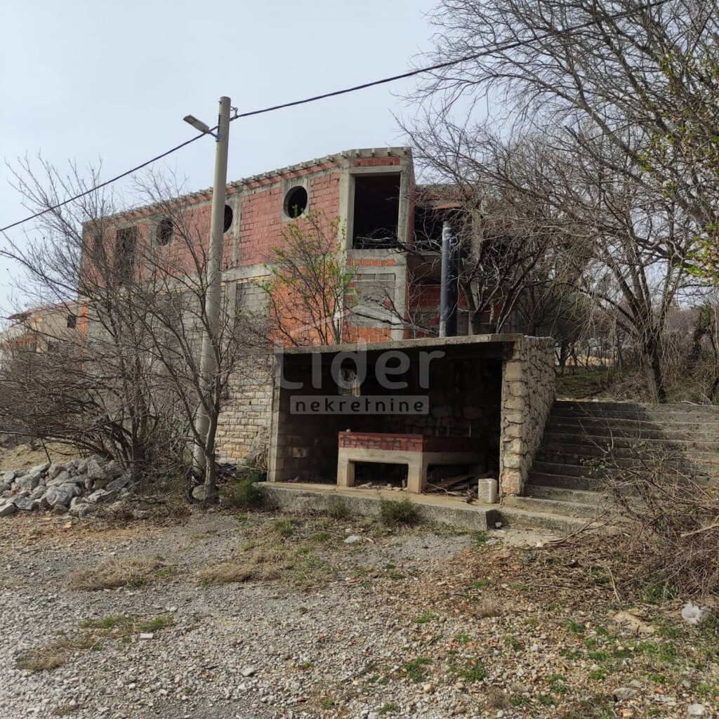Image 5597626 - 17