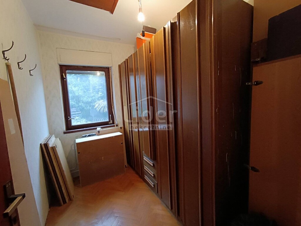 Image 5597628 - 5