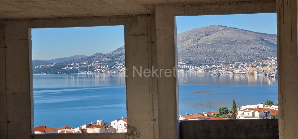 Image 5598784 - 7