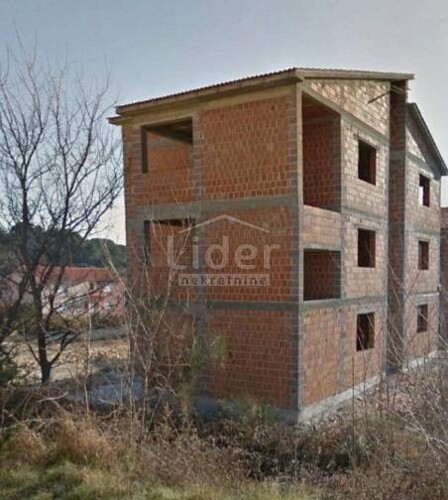 Thumbnail 5600654 - 1