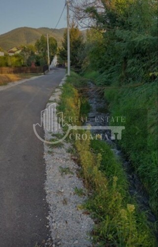 Thumbnail 5601074 - 4
