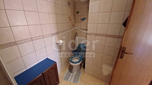Thumbnail 5601912 - 4