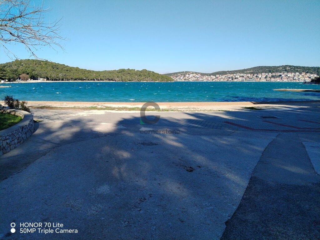 Image 5602055 - 1