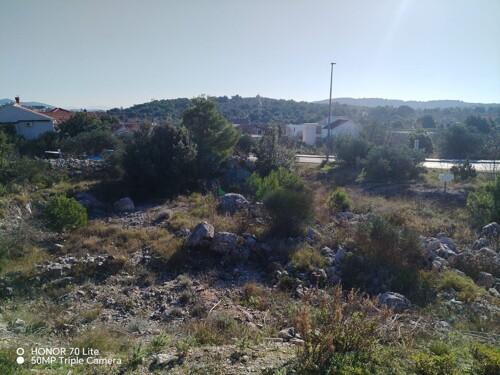 Thumbnail 5602055 - 2