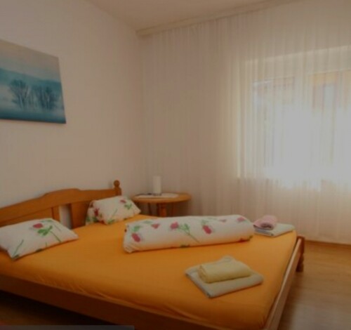 Thumbnail 5602956 - 13