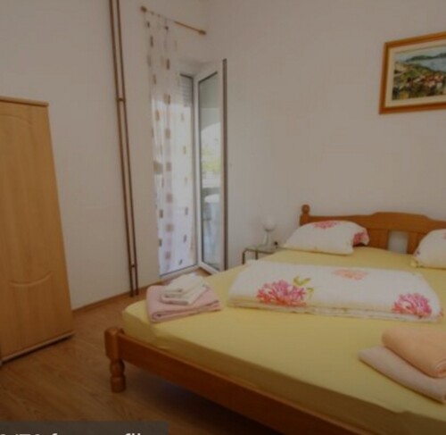 Thumbnail 5602956 - 15