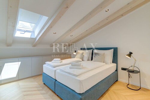 Thumbnail 5604335 - 7