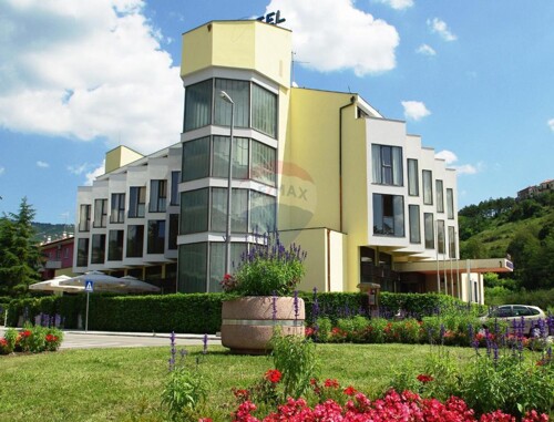 Istra, Buzet, Hotel s 3 zvjezdice