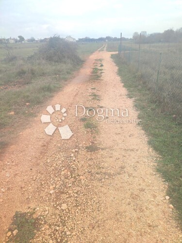 Thumbnail 5606464 - 3