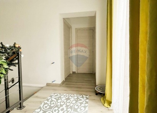Thumbnail 5609122 - 9