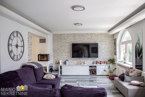 Kuća: Zagreb (Vrapče), 286.00 m2 (prodaja)