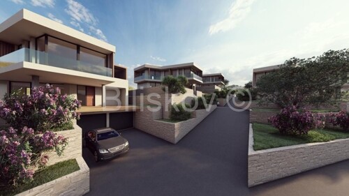 Thumbnail 5611120 - 1