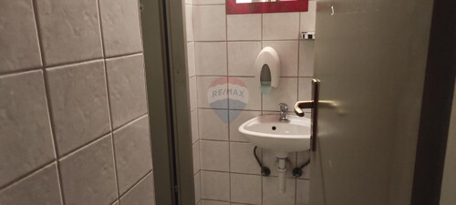 Thumbnail 5611296 - 9
