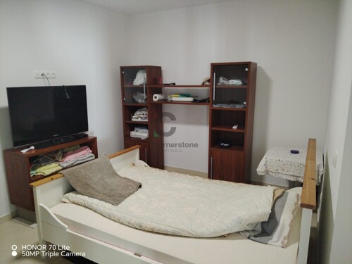 Thumbnail 5613355 - 4