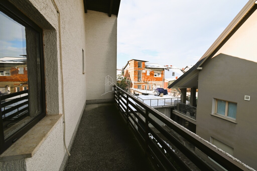 Image 5614247 - 17