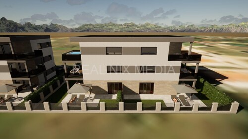 Thumbnail 5615359 - 3