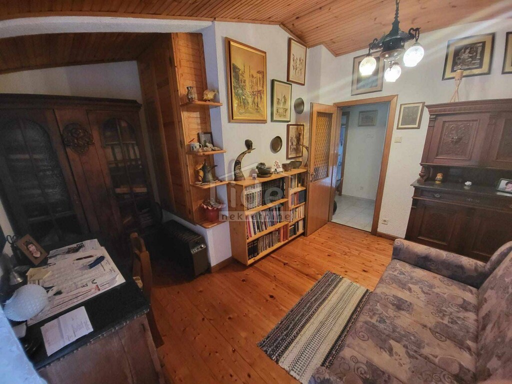 Image 5615844 - 22